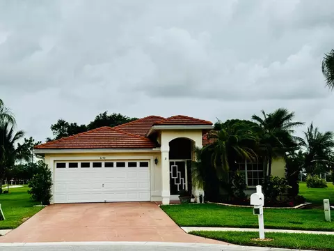 6190 Harbour Greens Dr, Greenacres, FL 33467