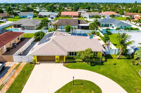 7794 Nemec Dr S, Lake Clarke Shores, FL 33406