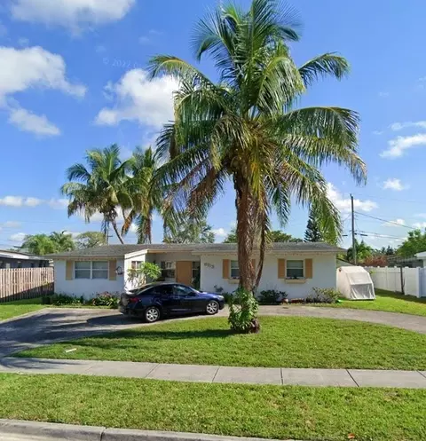 6113 NW 18th St, Margate, FL 33063