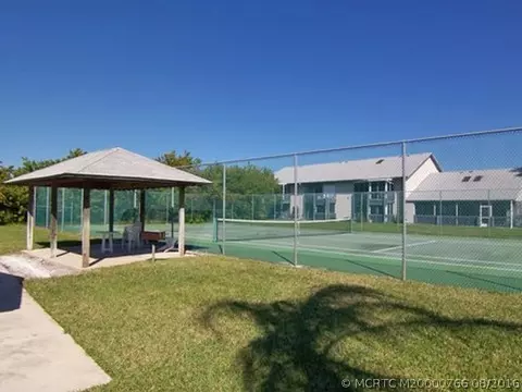1949 NE 15th Ave #1949, Fort Lauderdale, FL 33305