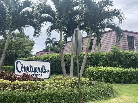 7586 E Courtyard Run, Boca Raton, FL 33433 photo 2