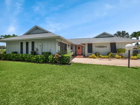 5745 SE Miles Grant, Stuart, FL 34997