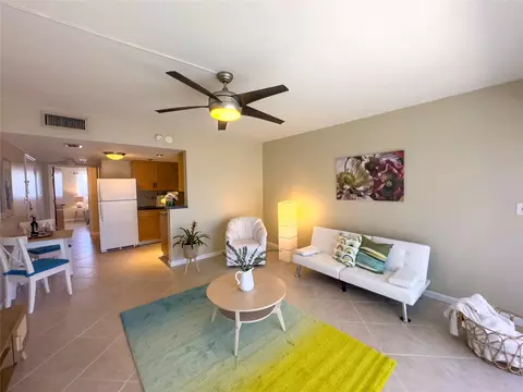 505 NE 20th Ave #114, Deerfield Beach, FL 33441