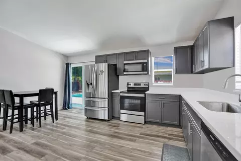 921 SW 30th Ave, Fort Lauderdale, FL 33312