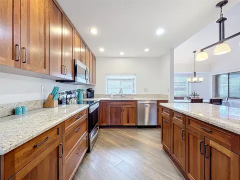 9309 Chelsea Dr S, Plantation, FL 33324