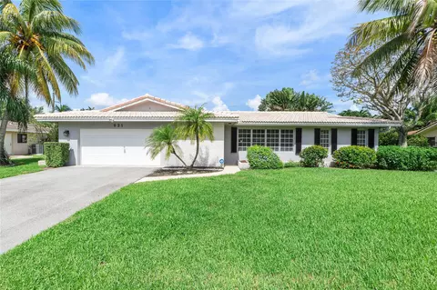 921 SW 75th Ter, Plantation, FL 33317