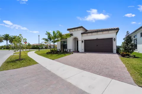 7676 Seacoast Dr, Parkland, FL 33067