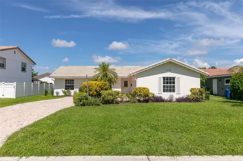 3760 NW 108th Dr, Coral Springs, FL 33065