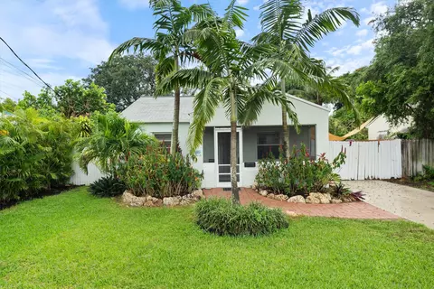 2410 Arthur St, Hollywood, FL 33020