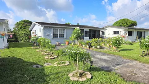 6810 NW 26th St, Sunrise, FL 33313