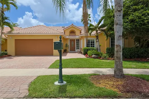 1087 Longview, Weston, FL 33326