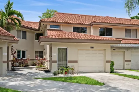 9211 NW 9th Pl #2L, Plantation, FL 33324