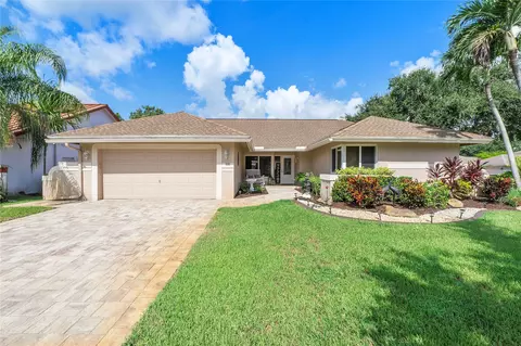 5501 SW 88th Ter, Cooper City, FL 33328