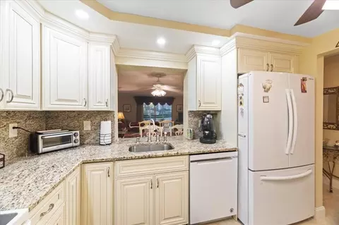 111 SE 3rd Ave #208, Dania Beach, FL 33004 photo 7