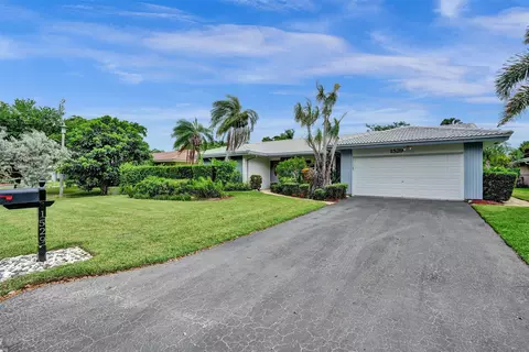 1529 NW 85th Dr, Coral Springs, FL 33071