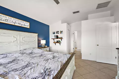 206 Magellan Cir, FL 34715 photo 21