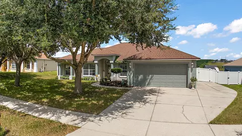 206 Magellan Cir, FL 34715 photo 4