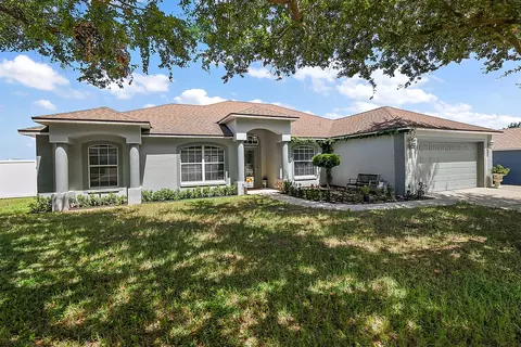 206 Magellan Cir, FL 34715 photo 3