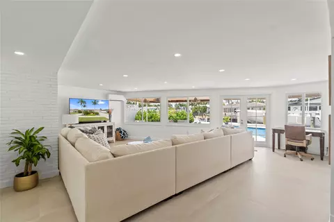 441 SE 8th Ave, Pompano Beach, FL 33060 photo 24