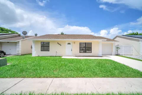 5445 Thurston Ave, Greenacres, FL 33463
