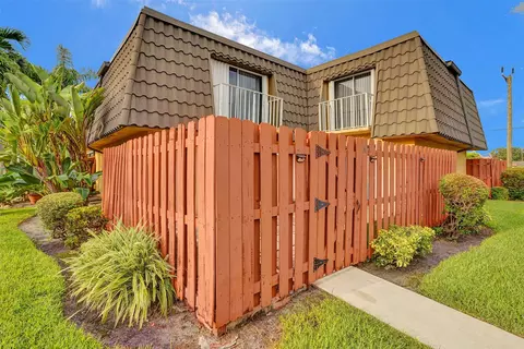 22224 Boca Rancho Dr #A, Boca Raton, FL 33428