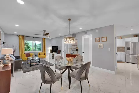 1920 NE 1st Ter #214H, Wilton Manors, FL 33305