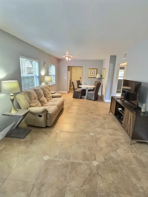 2607 NE 8th Ave #1, Wilton Manors, FL 33334