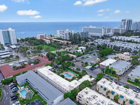 3225 NE 16th St #3, Pompano Beach, FL 33062