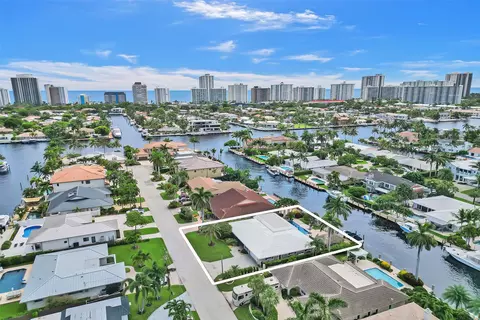 3030 NE 40th St, Fort Lauderdale, FL 33308