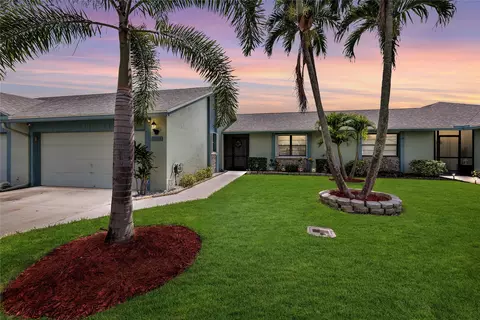 9124 SW 22nd St #E, Boca Raton, FL 33428