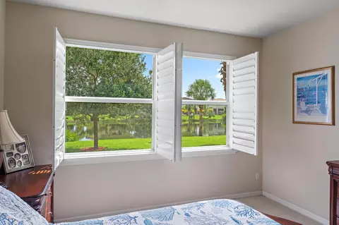 198 Umbrella Pl, Jupiter, FL 33458 photo 16