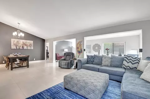 2101 SW 17 Dr, Deerfield Beach, FL 33442