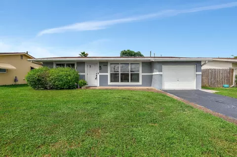 9849 NW 25th Ct, Sunrise, FL 33322