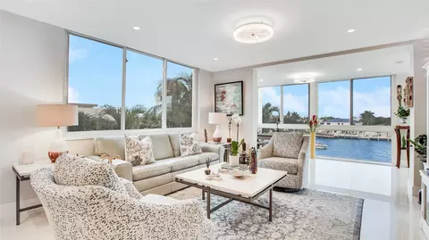 3100 NE 49th St #301, Fort Lauderdale, FL 33308