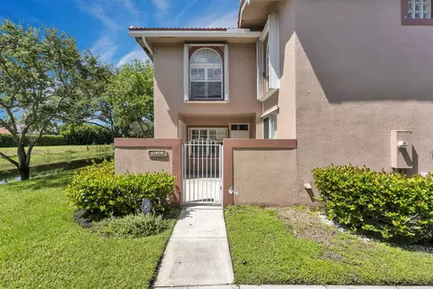 11808 Royal Palm Blvd #11808, Coral Springs, FL 33065