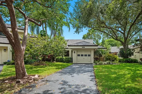 348 NW 94th Ter, Plantation, FL 33324