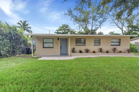 1617 NW 15th Ct, Fort Lauderdale, FL 33311