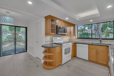 3501 Keyser Ave #23, Hollywood, FL 33021 photo 9