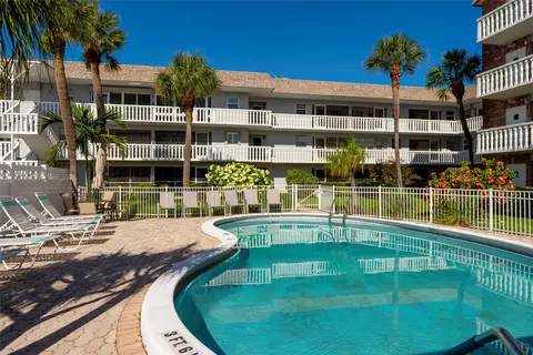 490 SE 19th Ave #206, Pompano Beach, FL 33060