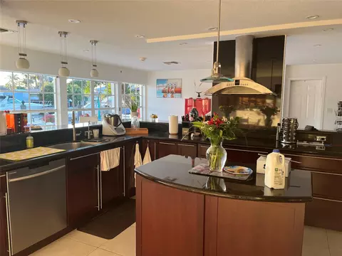 380 SE 12th Ave, Pompano Beach, FL 33060 photo 20