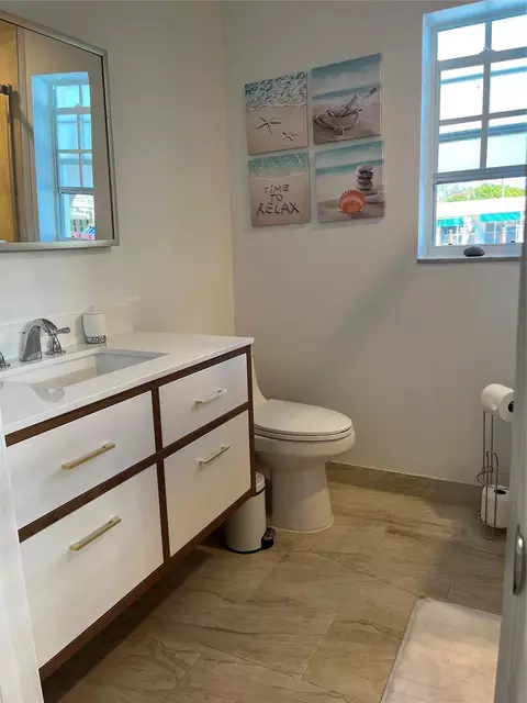 380 SE 12th Ave, Pompano Beach, FL 33060 photo 14
