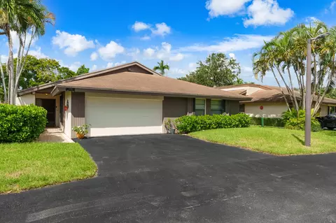 4106 N 51st Ave, Hollywood, FL 33021
