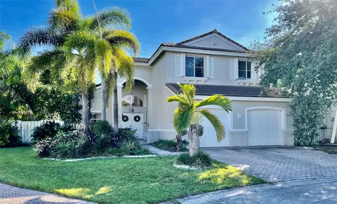 3204 SW 53rd Ct, Fort Lauderdale, FL 33312