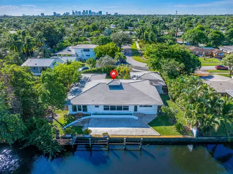 717 NW 30th St, Wilton Manors, FL 33311