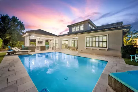 9020 E Watercrest Cir, Parkland, FL 33076