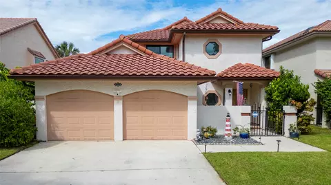 4085 NW 7th Pl, Deerfield Beach, FL 33442
