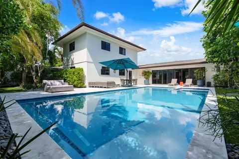 708 NW 29th St, Wilton Manors, FL 33311