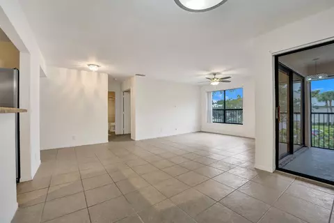 3737 NW 35th St #16110, Coconut Creek, FL 33066