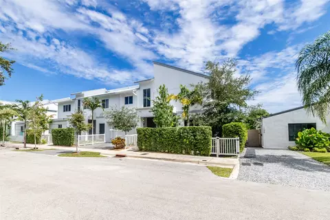 1128 NE 14th Ave, Fort Lauderdale, FL 33304