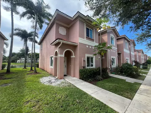 7851 Catalina Cir #7851, Tamarac, FL 33321